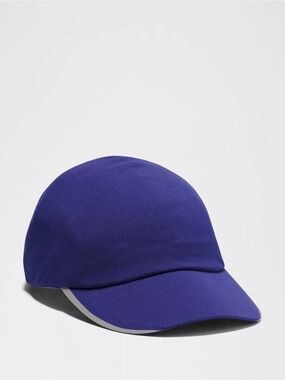 NWT Lululemon Fast and Free Running Hat
WovenAir
Clubhouse Blue